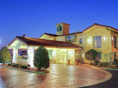 motels north little rock arkansas.